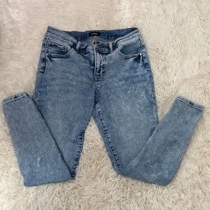 Express Conscious Edit Denim Low Rise Skinny Jeans